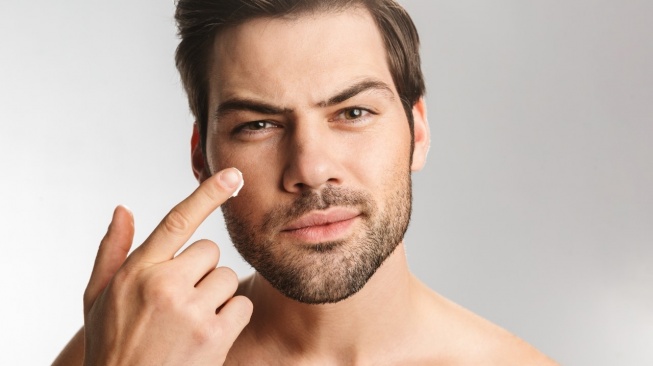 3 Rekomendasi Skincare Pria Terbaik Anti Ribet dengan Hasil Maksimal, Wajib Coba!
