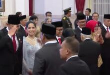 Detik-detik AHY dan juga Prabowo Saling Hormat Usai Dilantik Jadi Menteri ATR/BPN