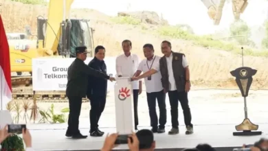 Presiden Joko Widodo Groundbreaking Telkom Smart Office pada IKN, Siap Jadi Hub Pertelekomunikasian Nusantara